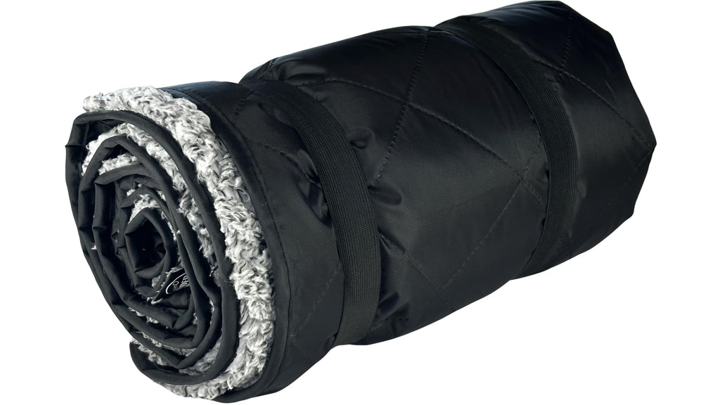 DOWN UNDER OUTDOORS Waterproof 350 GSM Fleece or Sherpa Stadium Blanket